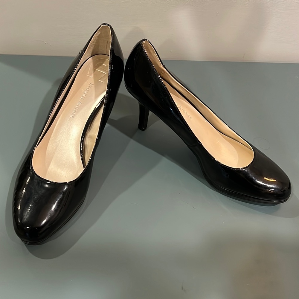 Etienne Aigner black high heel pumps